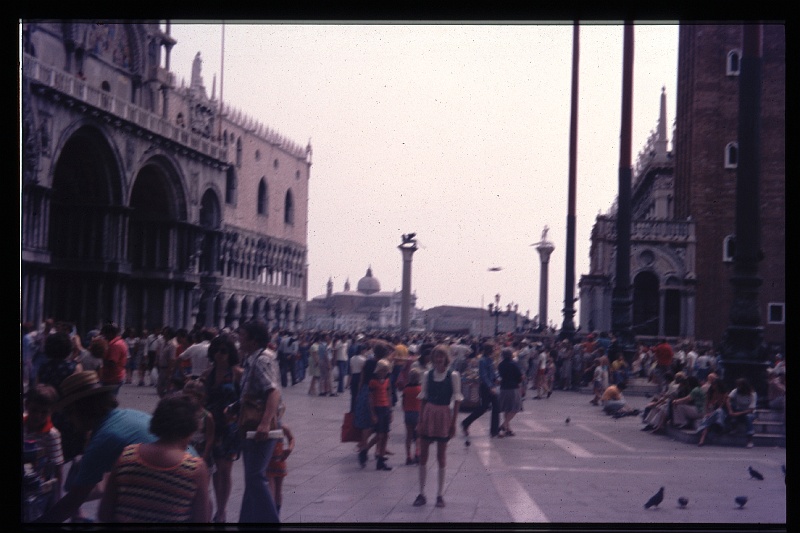 14.Venetie jul 1975 Marion.JPG